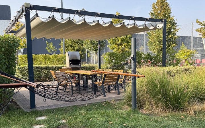 Pergola toile enroulable manuelle